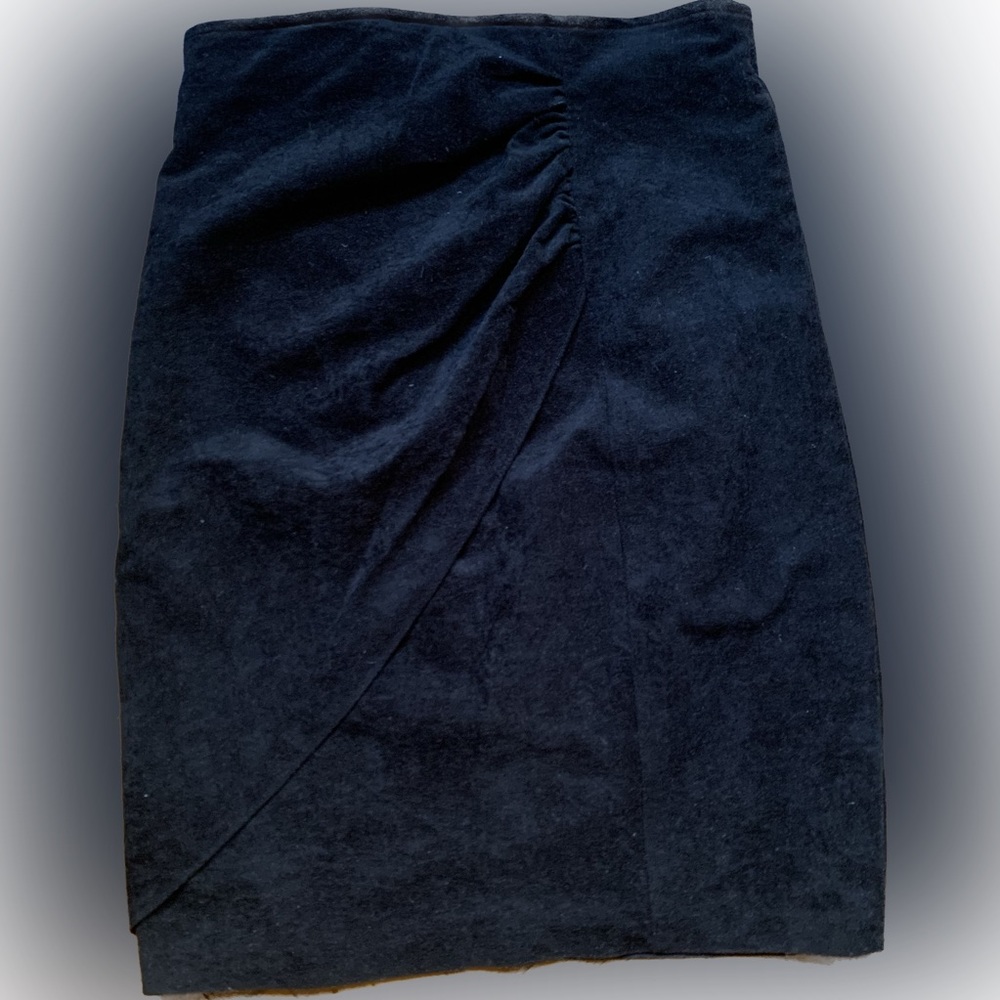 90's Vintage Velvet Mini Skirt | Black | Sz M